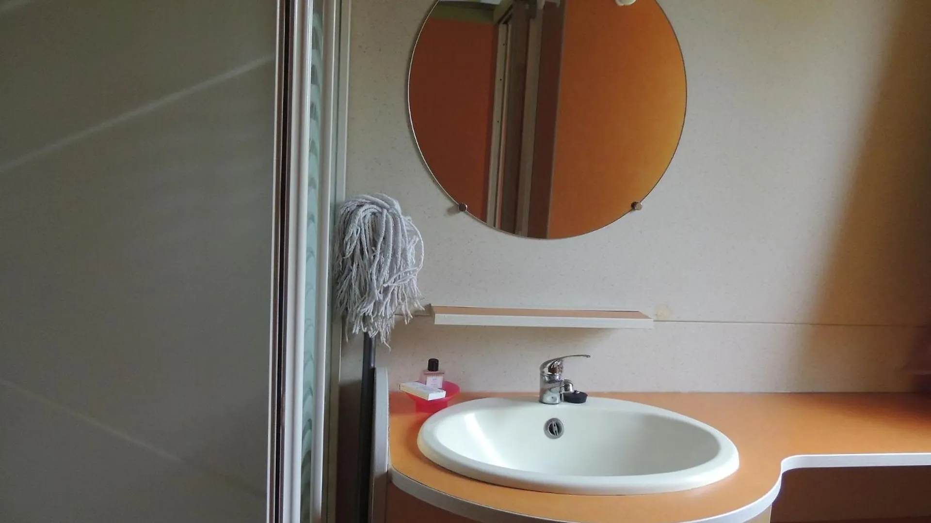 Chalet 4 Personnes Maxi Tout Confort Location En Gite Chazemais Campsite