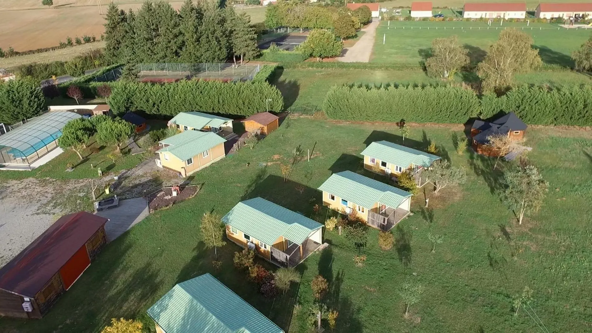 Campsite Chalet 4 Personnes Maxi Tout Confort Location En Gite Chazemais