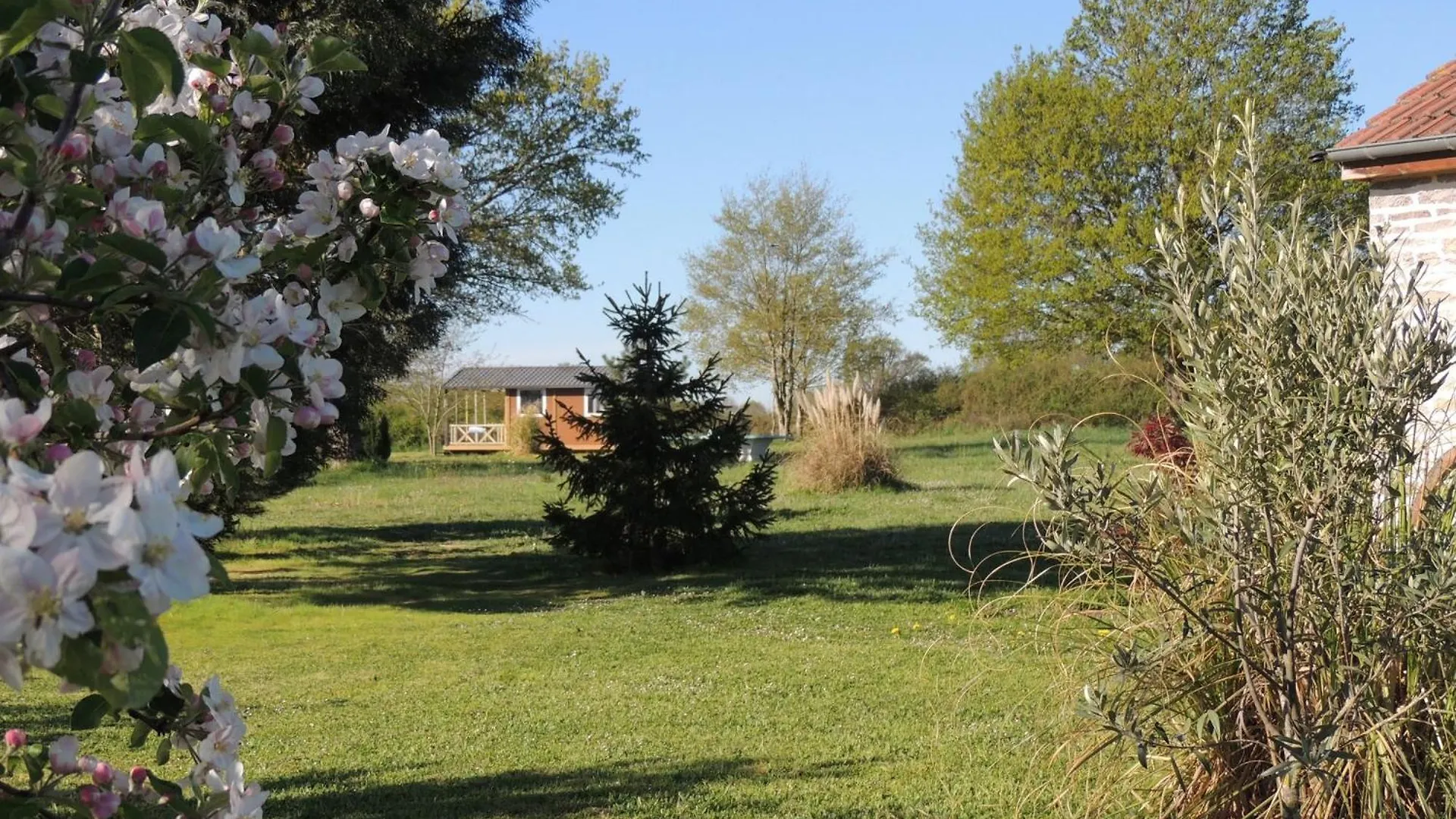 Chalet 4 Personnes Maxi Tout Confort Location En Gite Chazemais Campsite