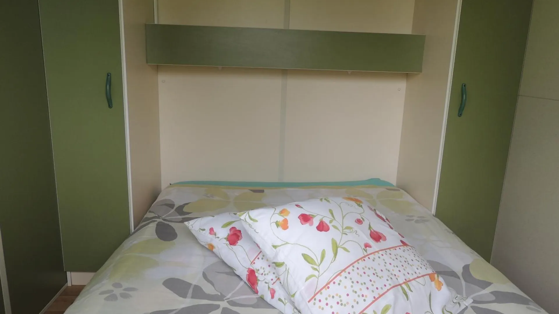 Chalet 4 Personnes Maxi Tout Confort Location En Gite Chazemais Campsite