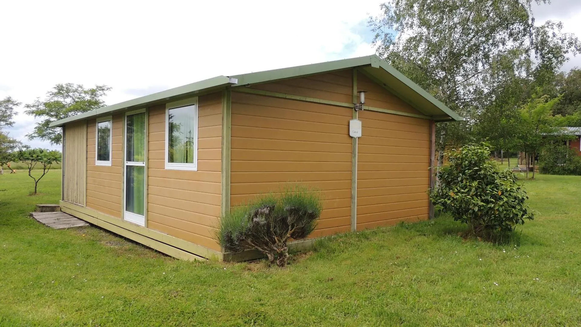 Chalet 4 Personnes Maxi Tout Confort Location En Gite Chazemais 0*,